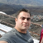 فرشاد اکرمی